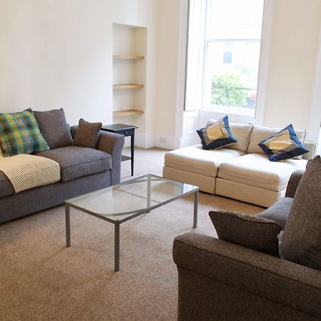 אדינבורו 3 Bedroom Apartment Accommodates 8 מראה חיצוני תמונה