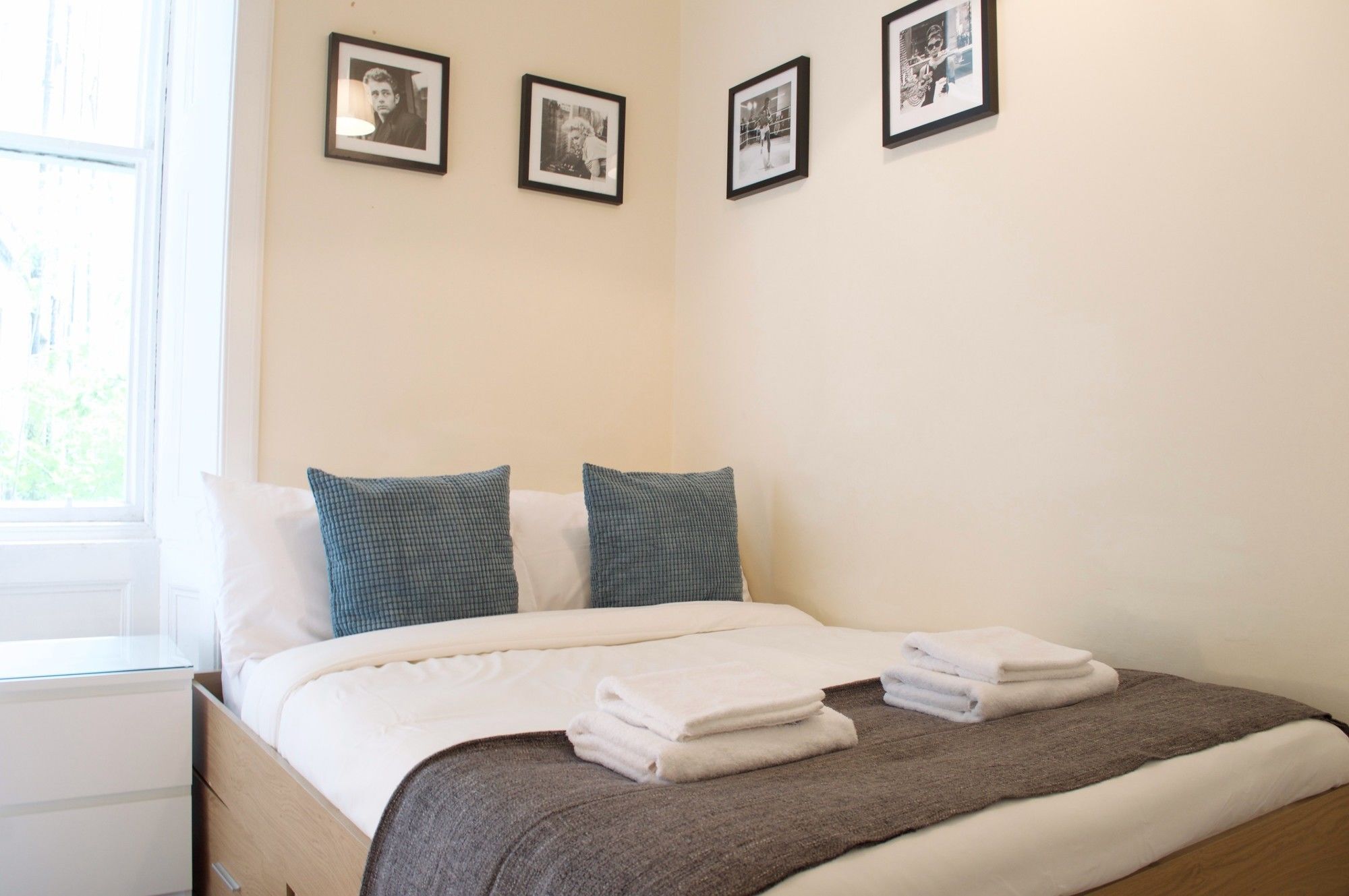 אדינבורו 3 Bedroom Apartment Accommodates 8 מראה חיצוני תמונה